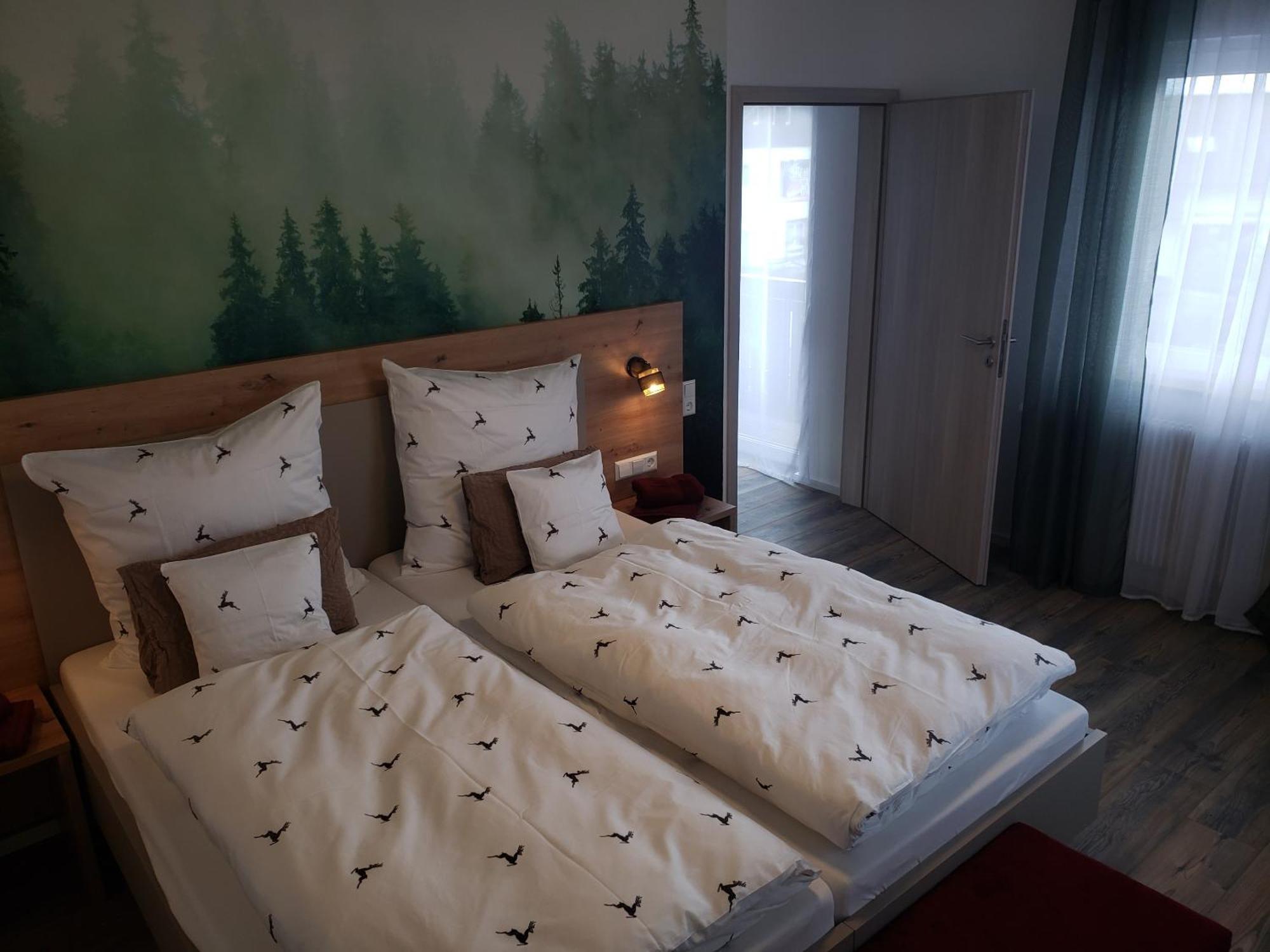 Alter Hirsch Otel Pfalzgrafenweiler Oda fotoğraf