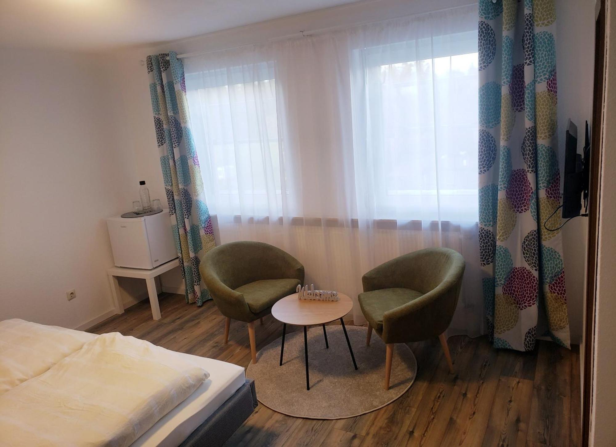 Alter Hirsch Otel Pfalzgrafenweiler Oda fotoğraf